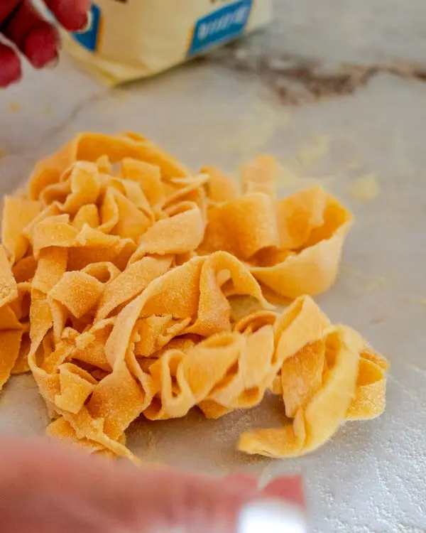 Sfoglia di pasta fresca fatta a mano
